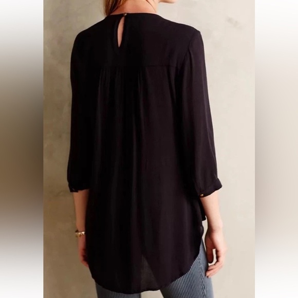 Anthropologie HD in Paris embroidered top with metal accents - Picture 2 of 5